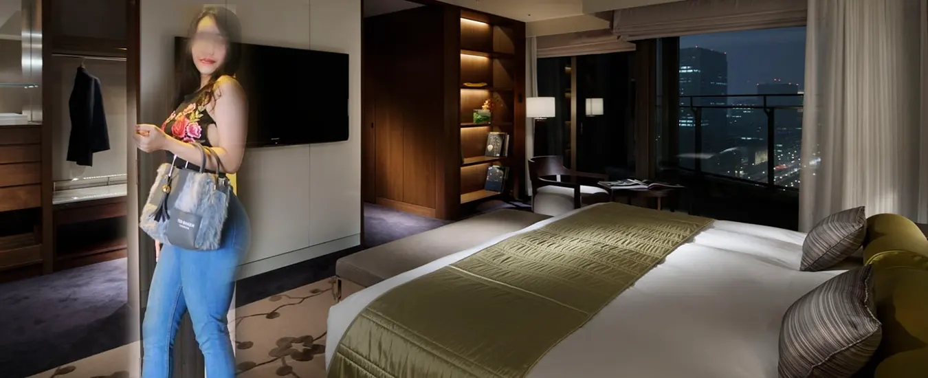 Escorts Service in Radisson Blu Hotel Delhi